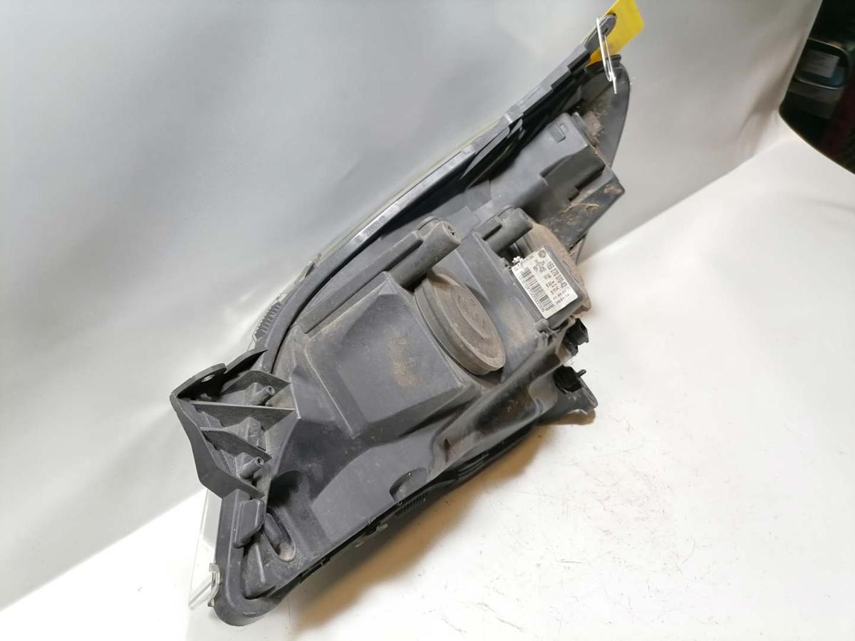 Opel Astra H original Scheinwerfer vorn recht Halogen Facelift Bj.2007